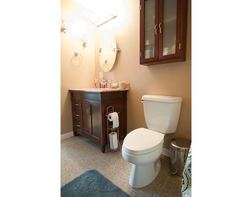 48 Sycamore St, Everett, MA 02149 photo 16