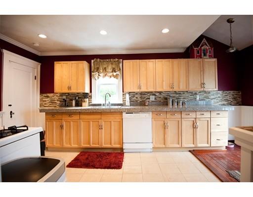 48 Sycamore St, Everett, MA 02149 photo 2