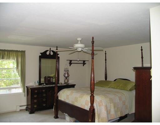 53 Eric Dr, Uxbridge, MA 01569 photo 17