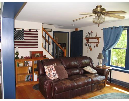 53 Eric Dr, Uxbridge, MA 01569 photo 9