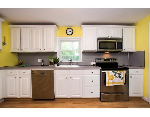 94 Maple St, Milton, MA 02186 photo 7