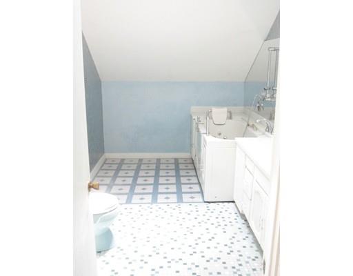 77 Cypress St, Ea Falmouth, MA 02536 photo 11