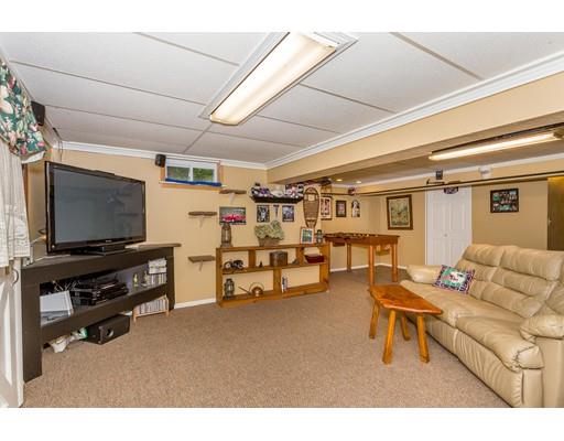 7 Wheeler Cir, Canton, MA 02021 photo 27