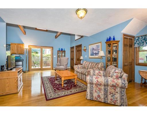 7 Wheeler Cir, Canton, MA 02021 photo 17