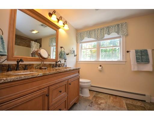 572 Mendon Rd, Sutton, MA 01590 photo 24