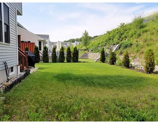 40 Honeysuckle Rd, Worcester, MA 01607 photo 6
