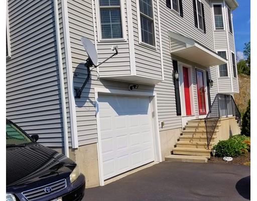 40 Honeysuckle Rd, Worcester, MA 01607 photo 2