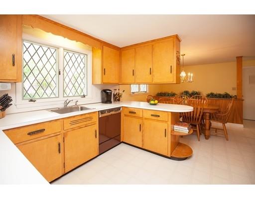 2 Manor Dr, Hingham, MA 02043 photo 10