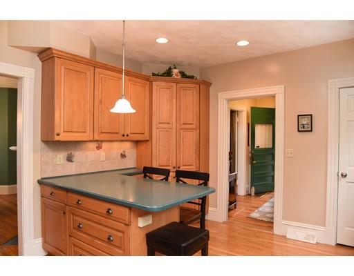 45 Appleton St, Melrose, MA 02176 photo 13