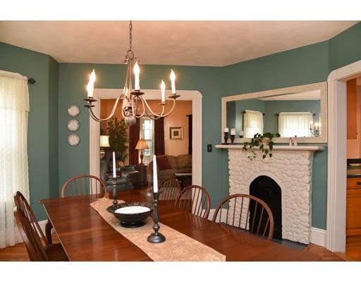 45 Appleton St, Melrose, MA 02176 photo 11