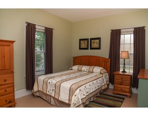 45 Appleton St, Melrose, MA 02176 photo 21