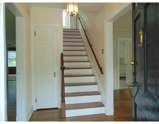 147 Valentine St, Fall River, MA 02720 photo 5