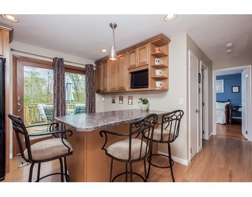 21 Glenvale St, Springfield, MA 01119 photo 10