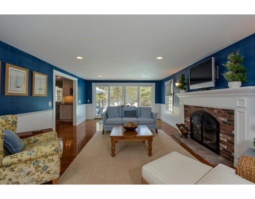437 Cotuit Bay, Cotuit, MA 02635 photo 10