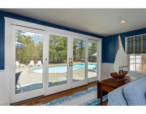 437 Cotuit Bay, Cotuit, MA 02635 photo 11