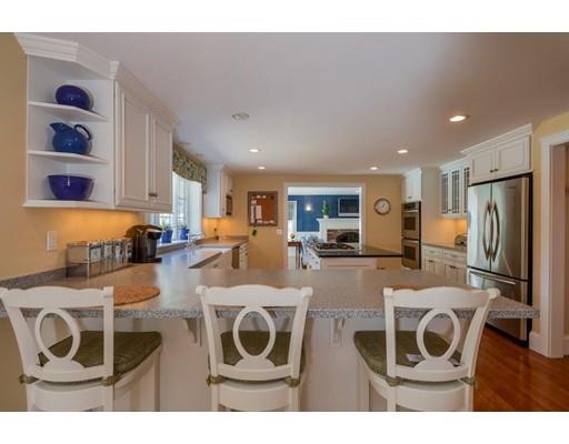 437 Cotuit Bay, Cotuit, MA 02635 photo 14