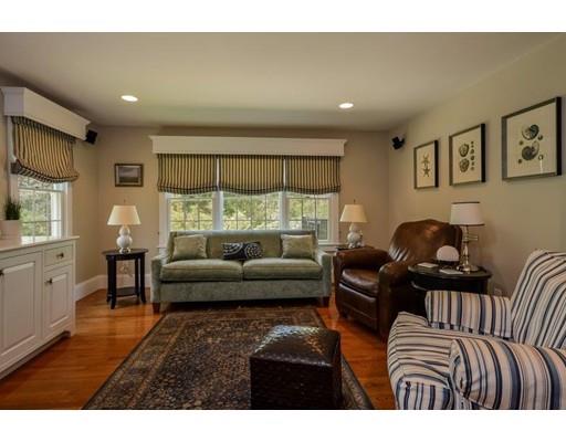 437 Cotuit Bay, Cotuit, MA 02635 photo 16