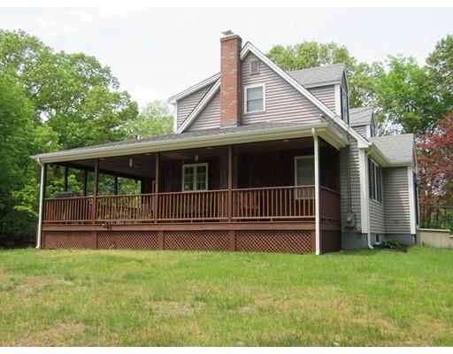 46 Pleasant St, Mendon, MA 01756 photo 18