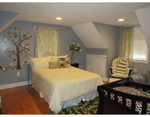 46 Pleasant St, Mendon, MA 01756 photo 14
