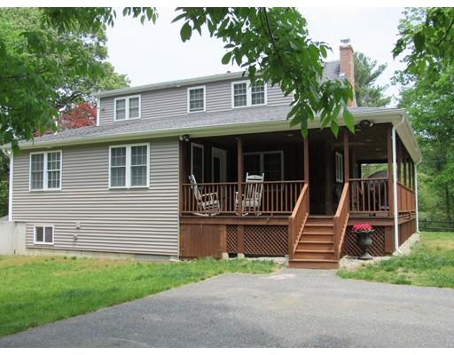 46 Pleasant St, Mendon, MA 01756 photo 19