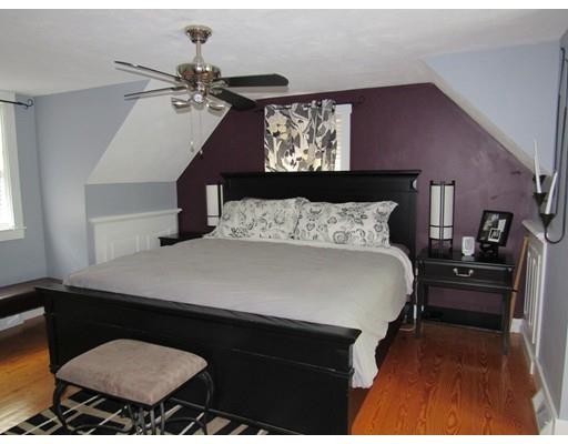 46 Pleasant St, Mendon, MA 01756 photo 16