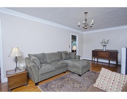 21 Connell St, Chicopee, MA 01020 photo 7