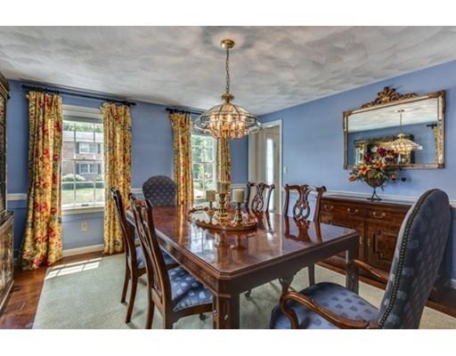 97 Avalon Rd, Reading, MA 01867 photo 6