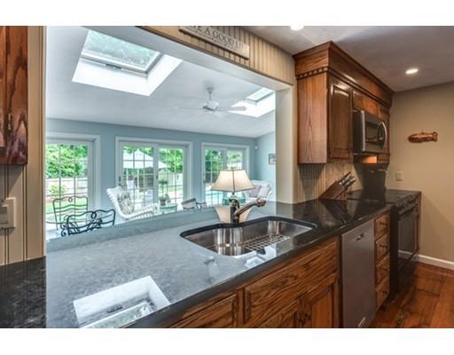 97 Avalon Rd, Reading, MA 01867 photo 13