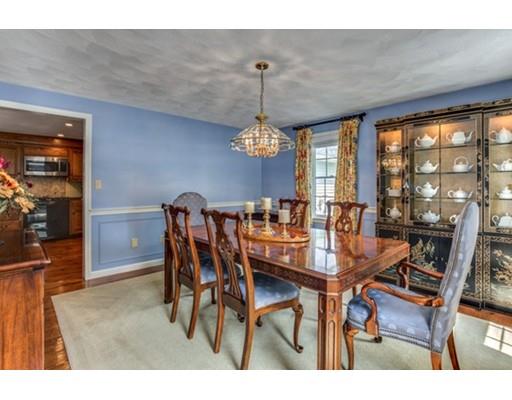 97 Avalon Rd, Reading, MA 01867 photo 5