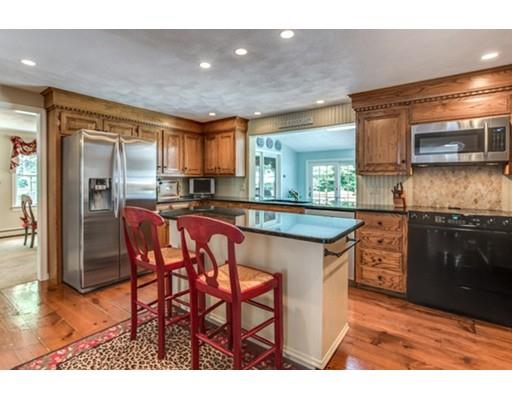 97 Avalon Rd, Reading, MA 01867 photo 10