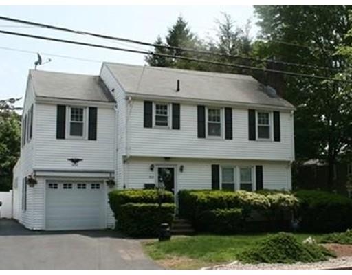 404 Chapman St, Canton, MA 02021 photo 1