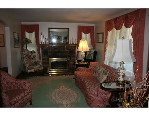 404 Chapman St, Canton, MA 02021 photo 8