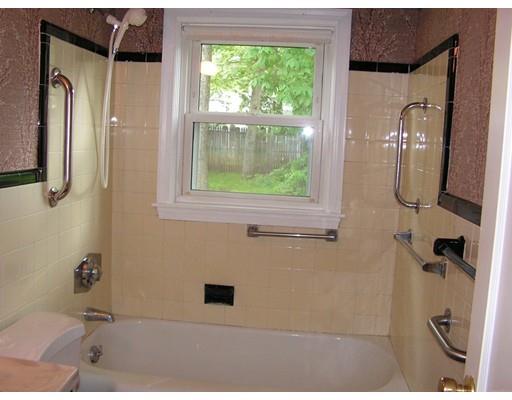 11 Pond View Rd, Canton, MA 02021 photo 8