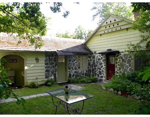 17 W Main St, Heath, MA 01346 photo 2