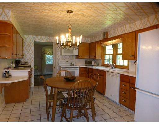 9 Elnora Dr, Worcester, MA 01606 photo 10