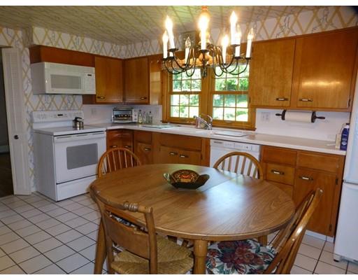 9 Elnora Dr, Worcester, MA 01606 photo 9