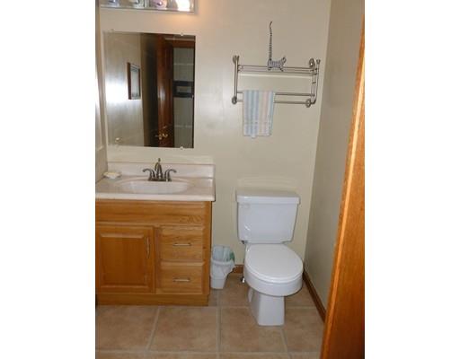 2 Samoset Rd, Worcester, MA 01604 photo 13