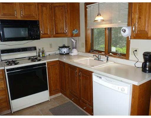 2 Samoset Rd, Worcester, MA 01604 photo 4