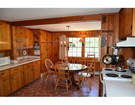 26 Wakefield St, Reading, MA 01867 photo 9