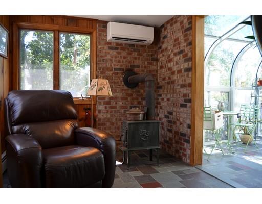 26 Wakefield St, Reading, MA 01867 photo 6