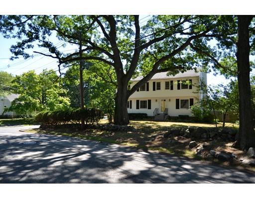 26 Wakefield St, Reading, MA 01867 photo 2