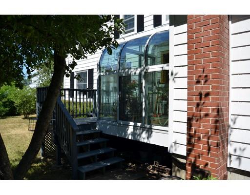 26 Wakefield St, Reading, MA 01867 photo 4