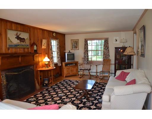 26 Wakefield St, Reading, MA 01867 photo 16