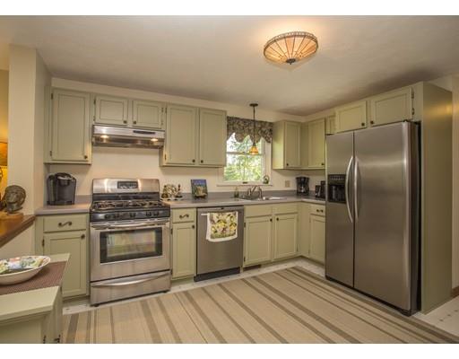 52 King St, Raynham, MA 02767 photo 3