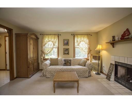 52 King St, Raynham, MA 02767 photo 8