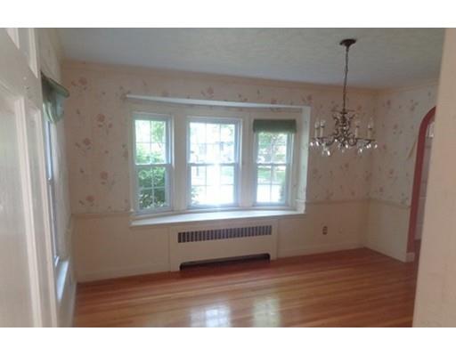 1 Saxon Rd, Worcester, MA 01602 photo 6