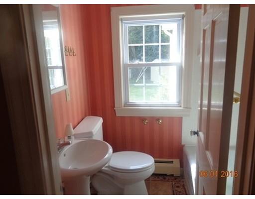 1 Saxon Rd, Worcester, MA 01602 photo 10