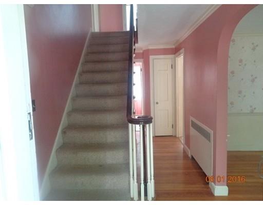 1 Saxon Rd, Worcester, MA 01602 photo 5