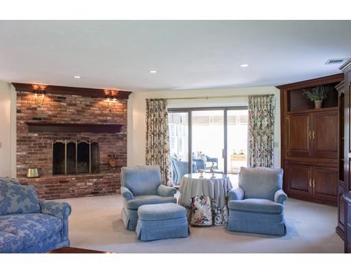 35 Myrtle St, Millis, MA 02054 photo 2