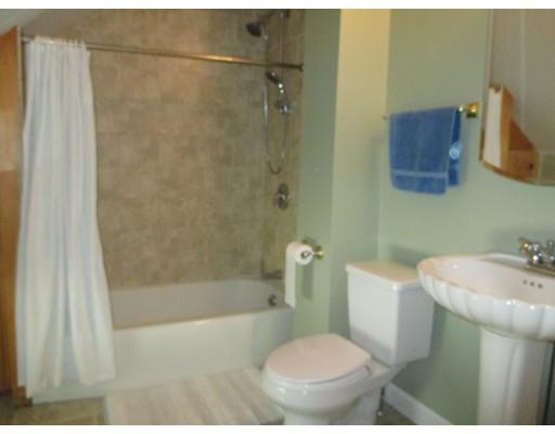 82 Bogle St, Fall River, MA 02723 photo 16